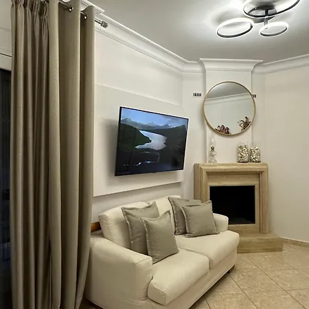 Thessaloniki, Four Seasons House